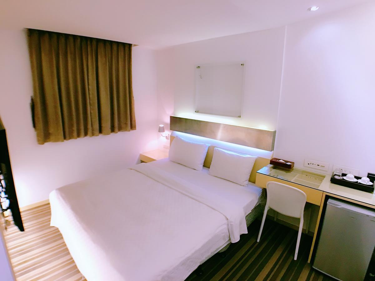 Meng Qi Hotel Taipei Exteriör bild
